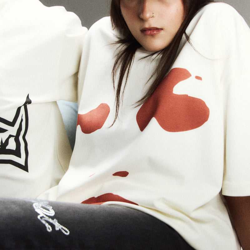 RED LOGO CREAM TSHIRT